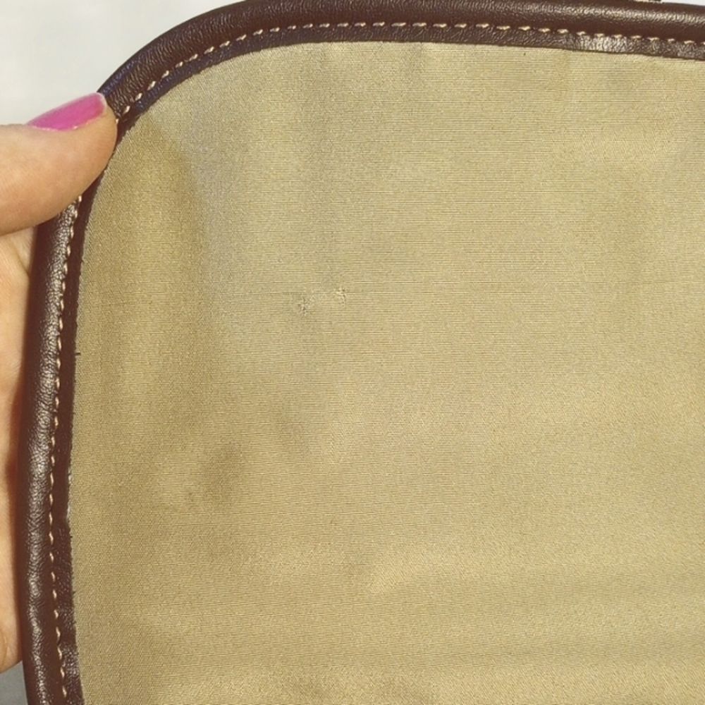 Vintage Etienne Aigner Brown and Camel Purse - Picture 12 of 12